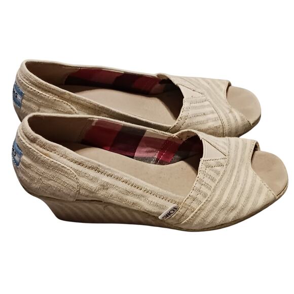 Toms Shoes Womens 8.5 Calypso Espadrille Wedge Heels SlipOn Beige Canvas PeepToe - Picture 3 of 9